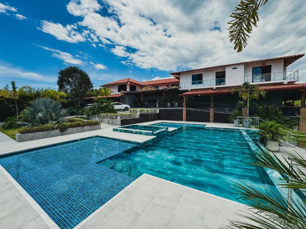 Antara Resort - 4