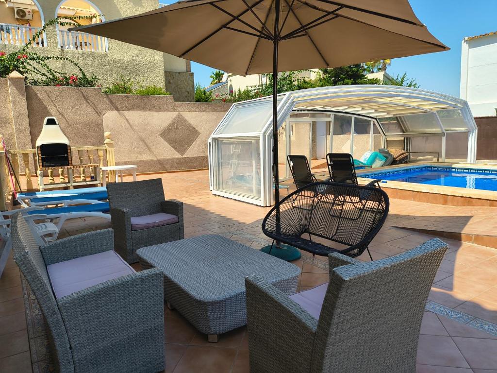 Villa with super swimming pool - 4