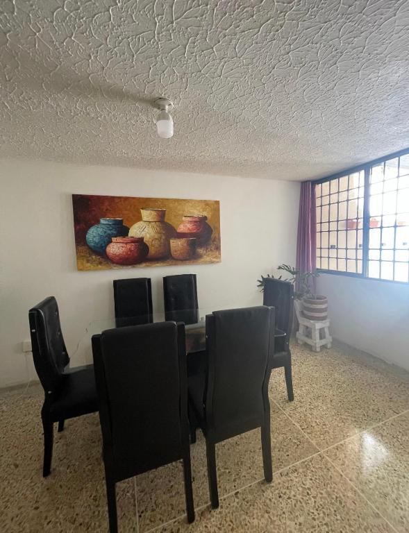 Habitacion con aire y baño privado - 2