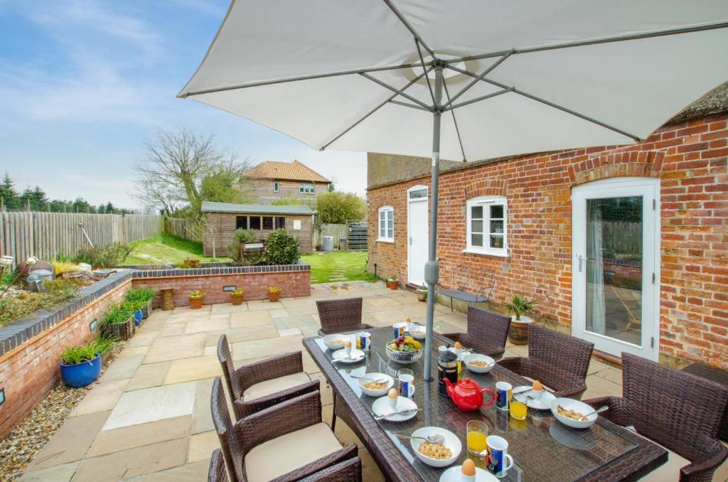 Keepers Cottage, Sall