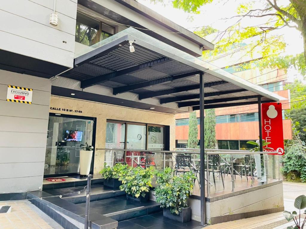 Hotel Zona A, Medellín
