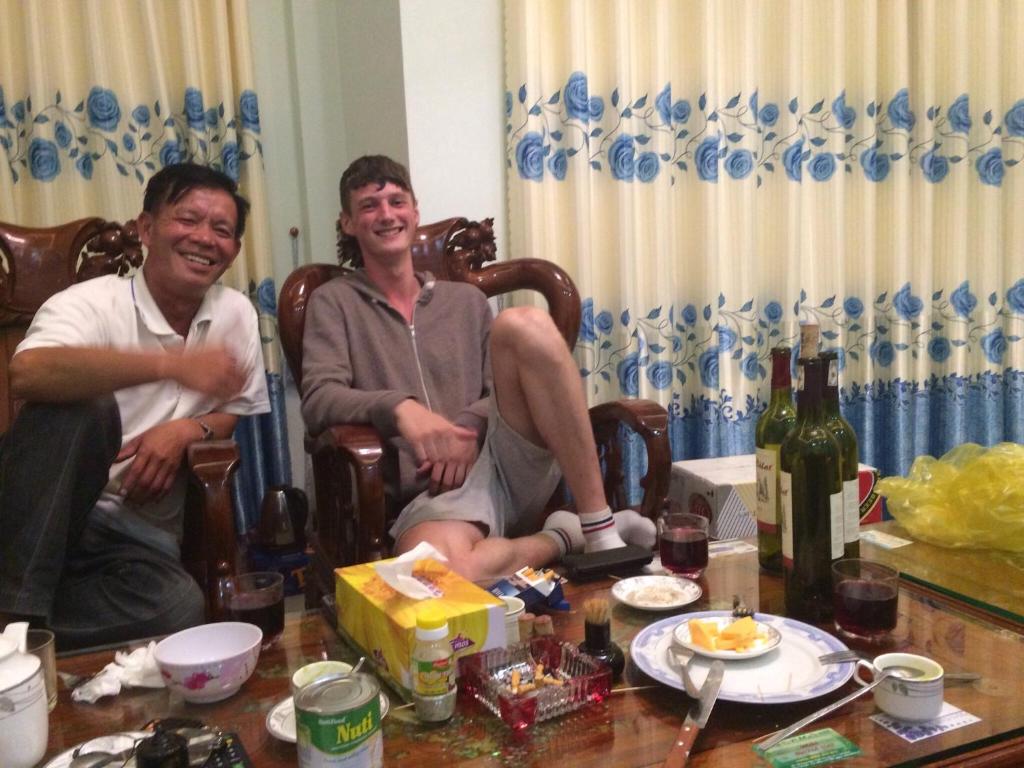 Shared lounge/TV area