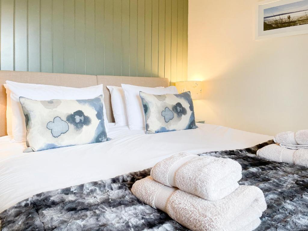 Field Crest, Sea Palling