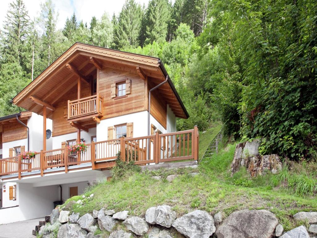 Chalet for 10 people with access to the swimming pool - 2