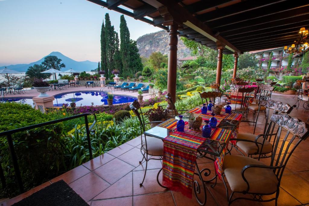 호텔 아티틀란 (Hotel Atitlan)