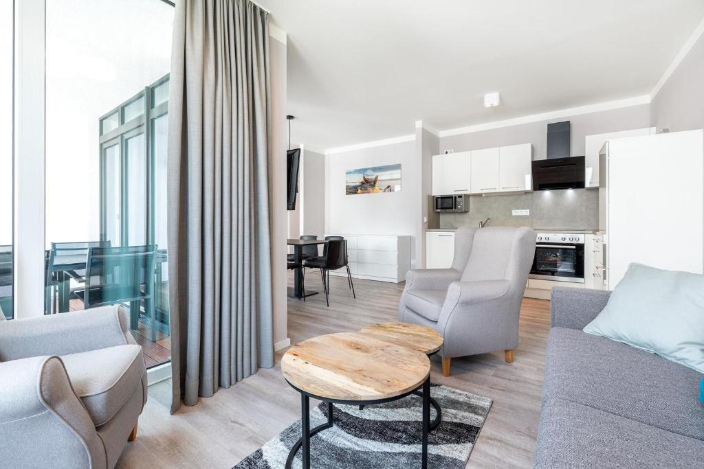 Deluxe-Suite 2-01 mit West-Loggia und hundefreundlich, Travemünde