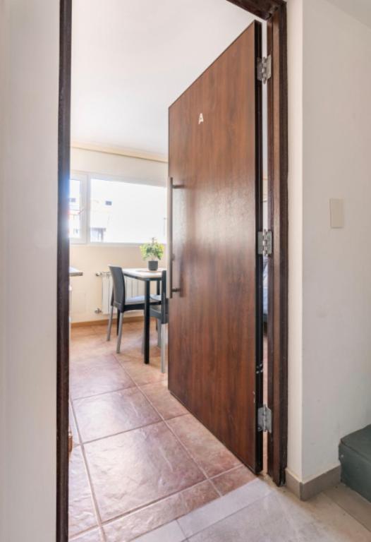 Departamento en Calle Mitre ,centro de Bariloche - 2