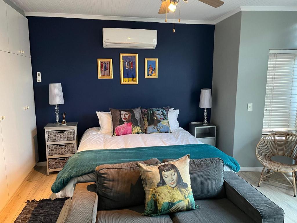 Queens Corner, Wellington