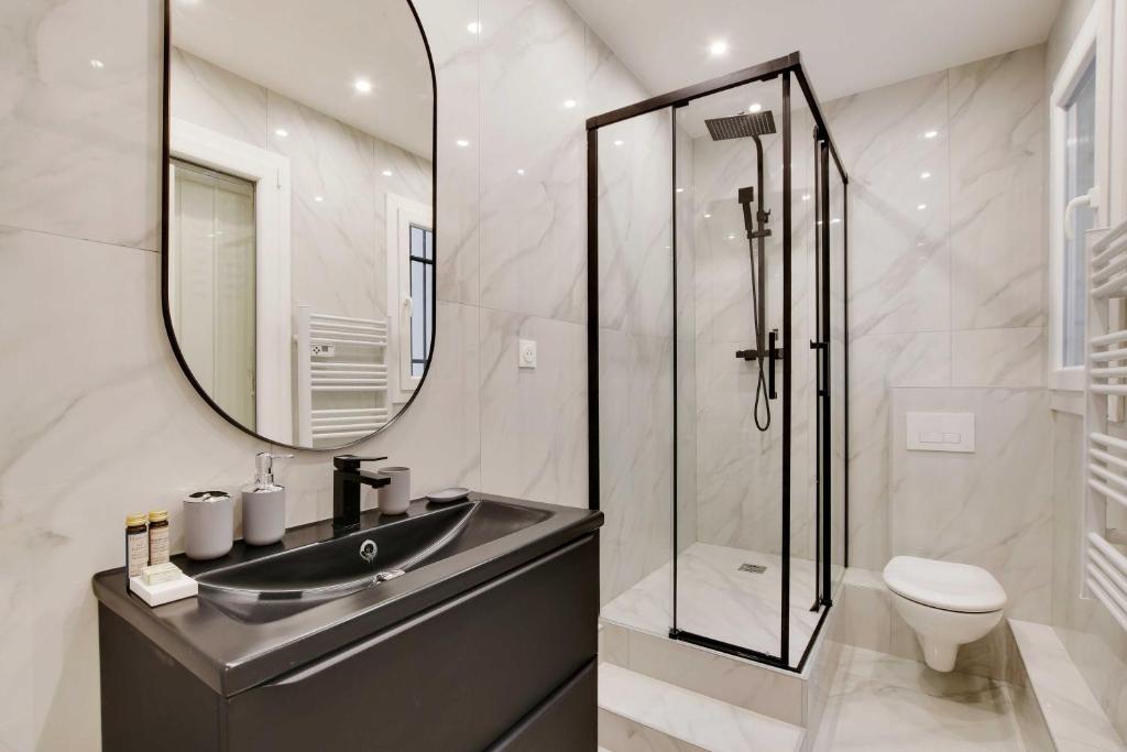 Harmonious 2BDR - 4P apartment - Champs Elysees - 5