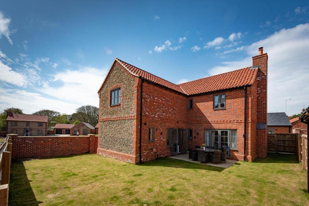 Little Beck, Mundesley