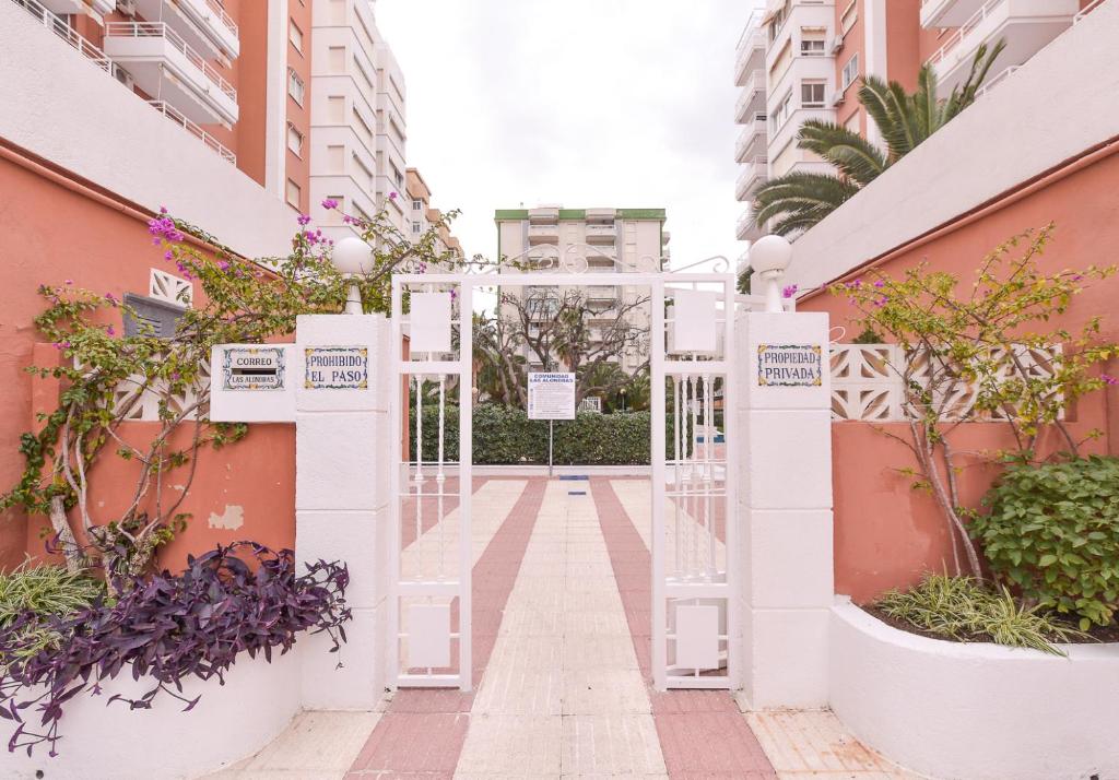 Apartamentos Marblau Las Alondras-Julio y Agosto SOLO FAMILIAS - 2