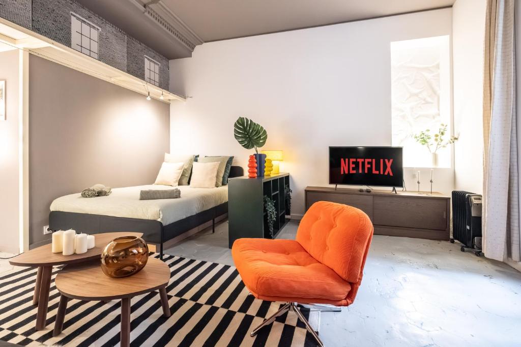 Saint-Honore - Art Deco Flat - Sleeps 5P - 3
