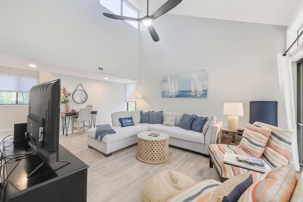 Treetops 5004 - Stunning Villa Beach & Coligny, Hilton Head Island