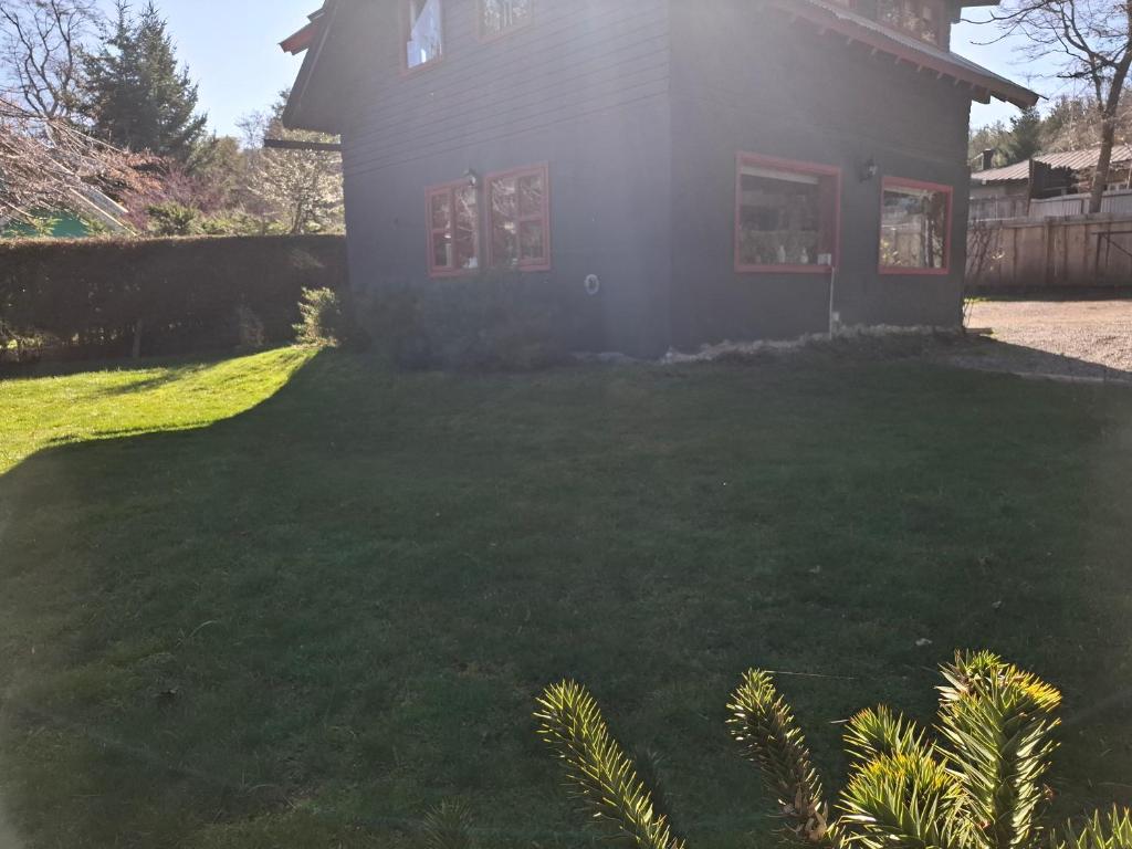 Los Panguis, Villa La Angostura