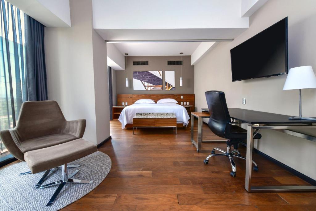Krystal Grand Suites Insurgentes - 5