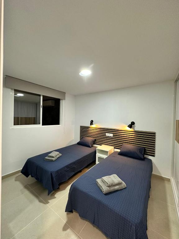 Apartamentos Anau k & L- Playa del inglés - Yumbo - 3