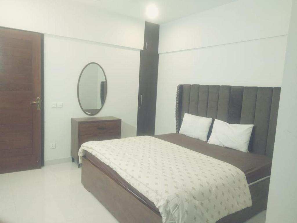 Fully furnished apartment, Karáčí