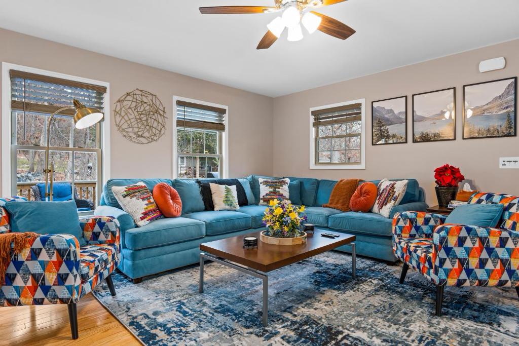 Massanutten resort fun escape at the Woodpecker Chalet, Massanutten