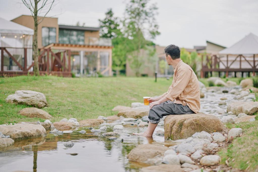 THE FARM SLOW MOUNTAIN NARITA