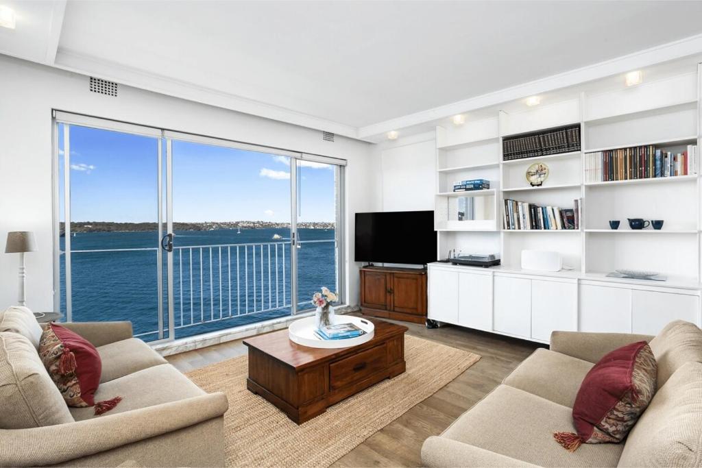 Kiribilli retreat - Elevated living on the harbour - KIRR5, Sydney