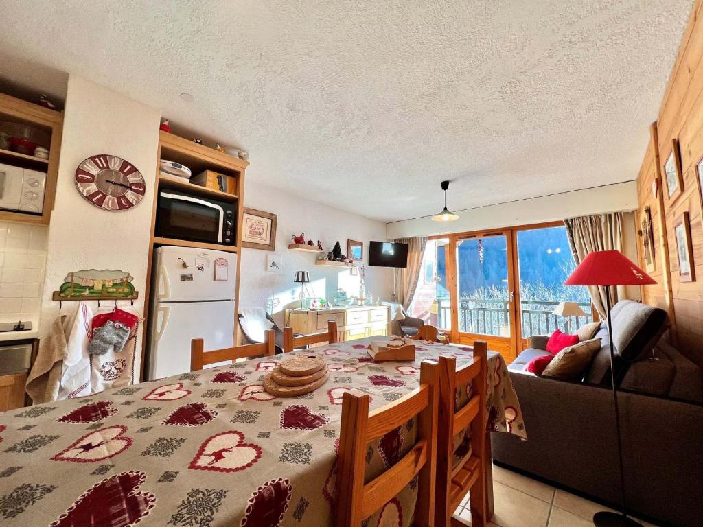 Appartement bien équipé avec 3 chambres à Notre-Dame-de-Bellecombe - FR-1-505-212 - 3
