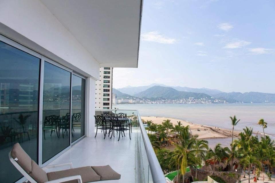 Ocean front, Puerto Vallarta