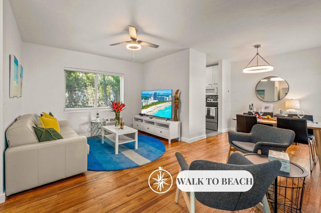 Condo by the Beach King Bed Lush Patio w BBQ Breakers Key Three H0MES, Fort Lauderdale