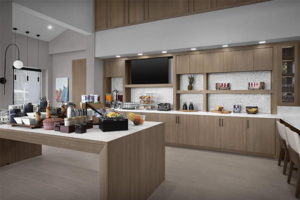 Homewood Suites by Hilton Santa Maria お料理のイメージ