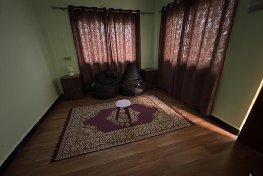 Your Friends' Corner - Couples Allowed, Belagávi