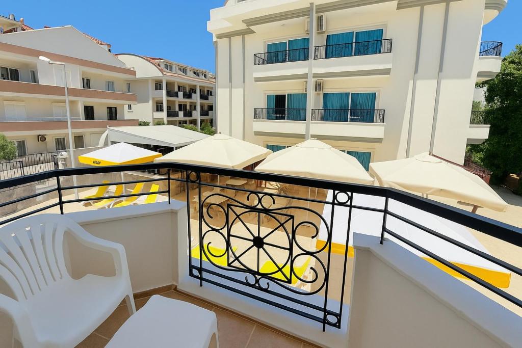 Fidan Apart Hotel — Hotel rooms in Marmaris, Mugla
