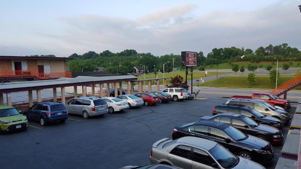 Red Carpet Inn - Blacksburg photo