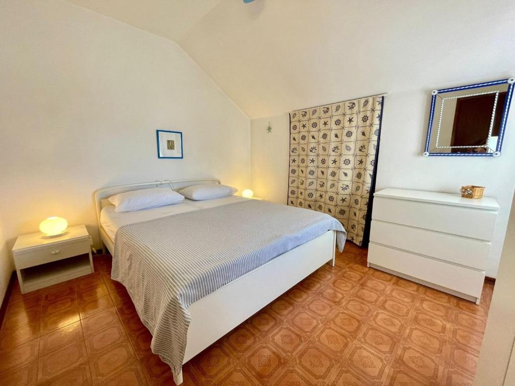 Amazing flat with sea view terrace - 3