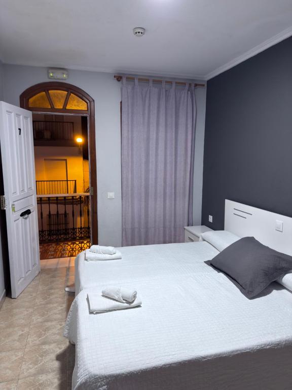 La Brisa de Tarik Rooms - 3