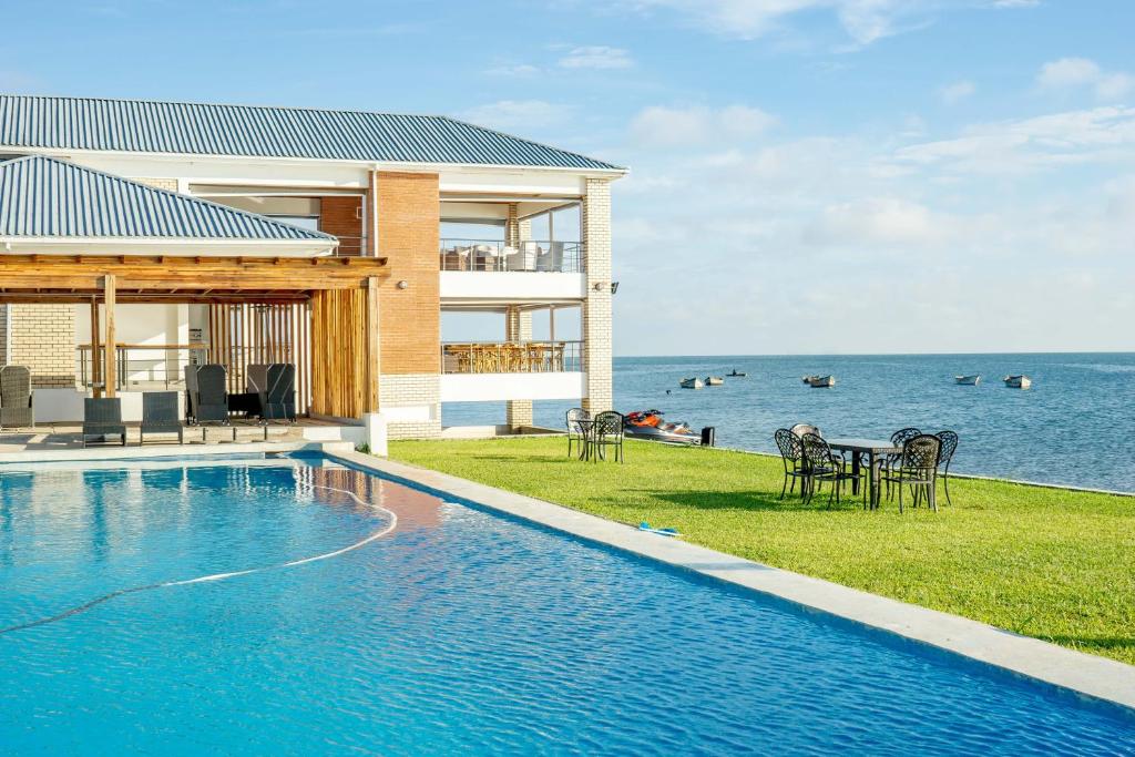 Ekhaya Luxury Resort, Chibotero