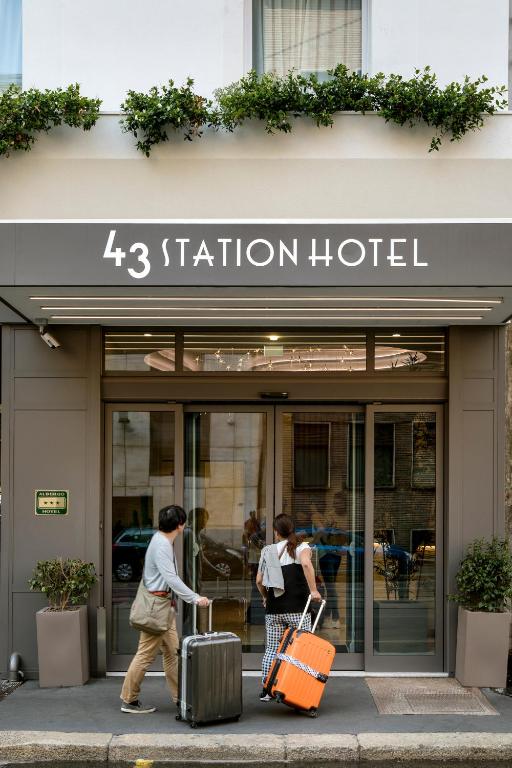 43 Station Hotel - 2