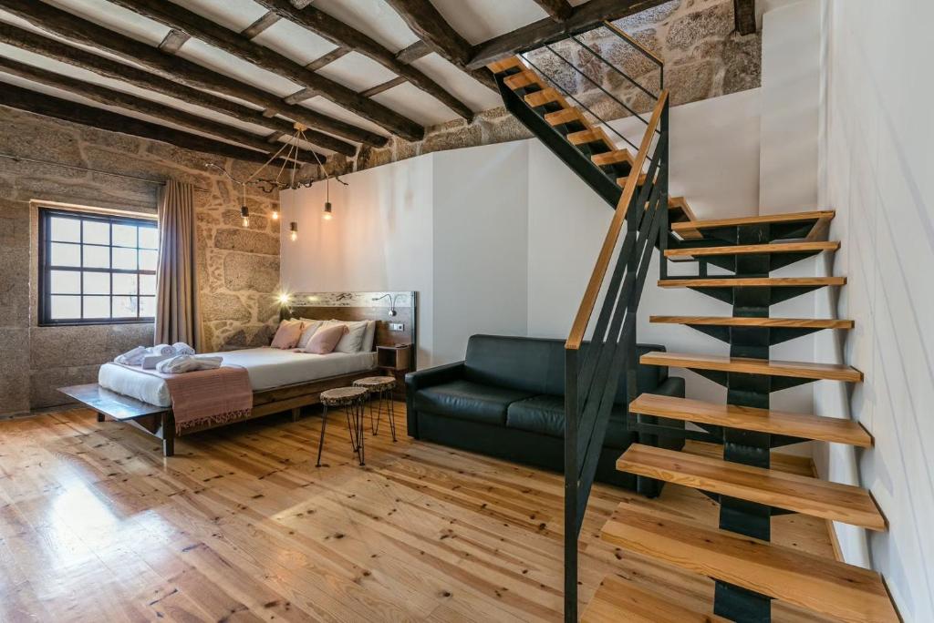 GuestReady - CastleRock Pub & Hotel, Porto