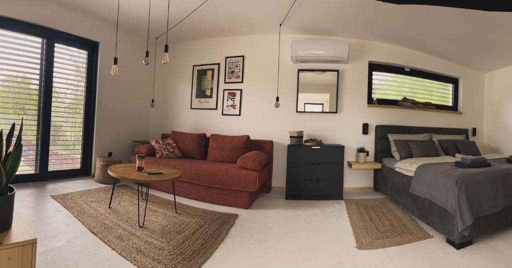 Danube Cottage, Komárno