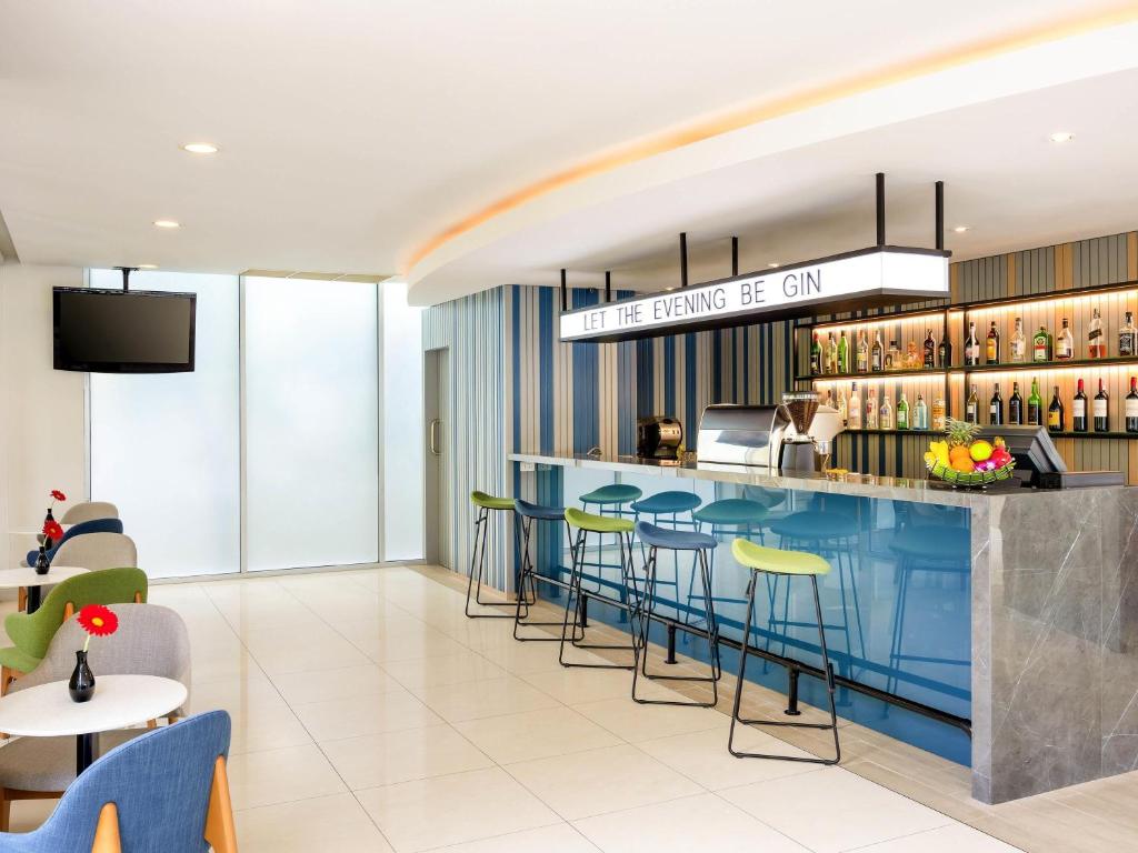 Bon bar