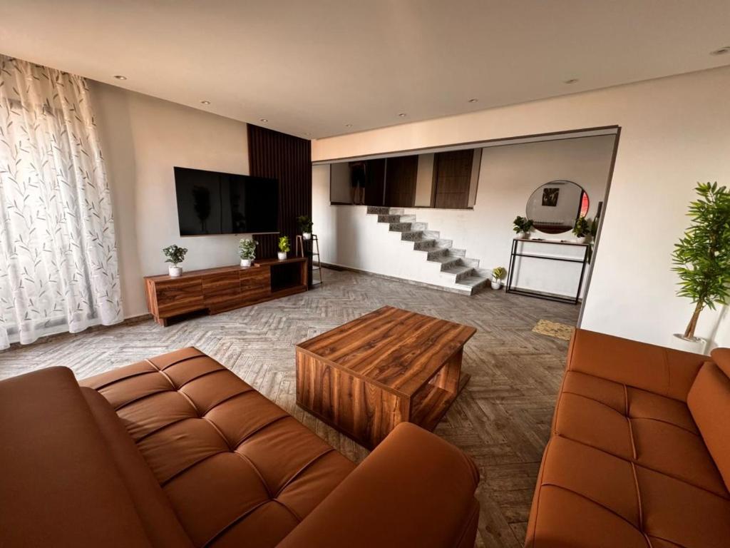 Duplex Azure Sylva, Оран