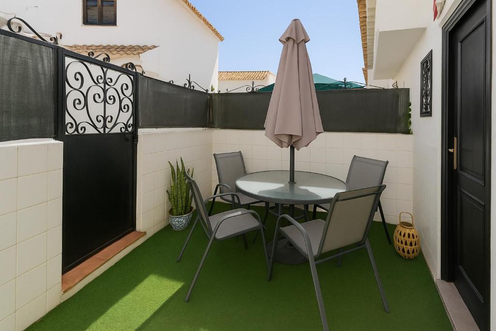 Chayofa Falcon By Welcome Tenerife, Chayofa