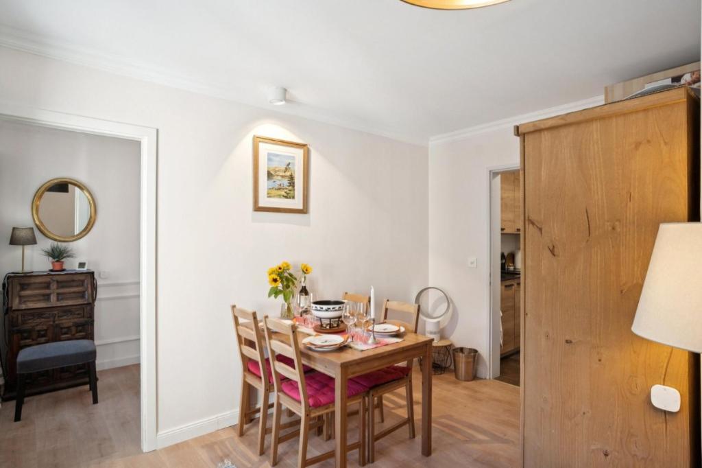 Central flat in Villars sur Ollon, Gamat, for 4 with two double beds - 2