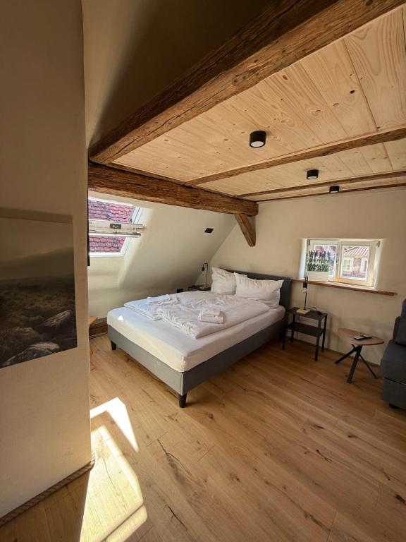 Lehm & Stil Rustikal überDacht, Marktbreit