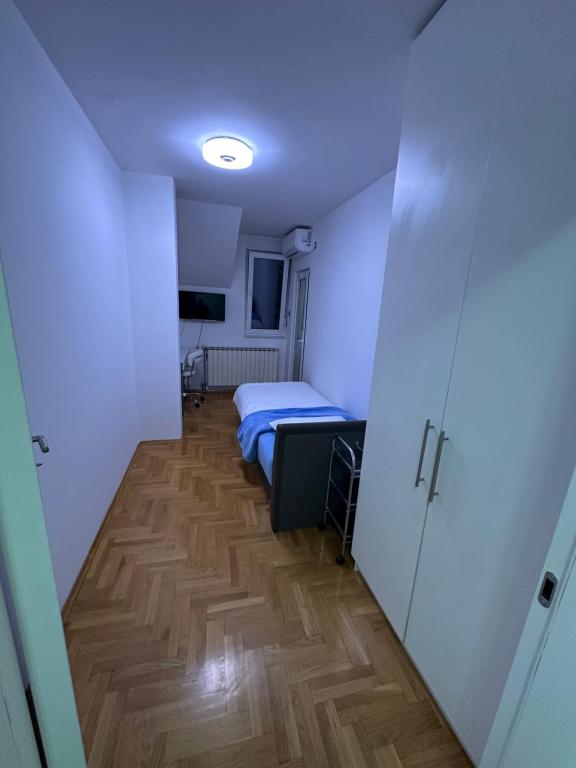 Stan na dan Centar, Banja Luka