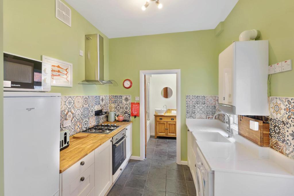 Rothbury, Walker Gate