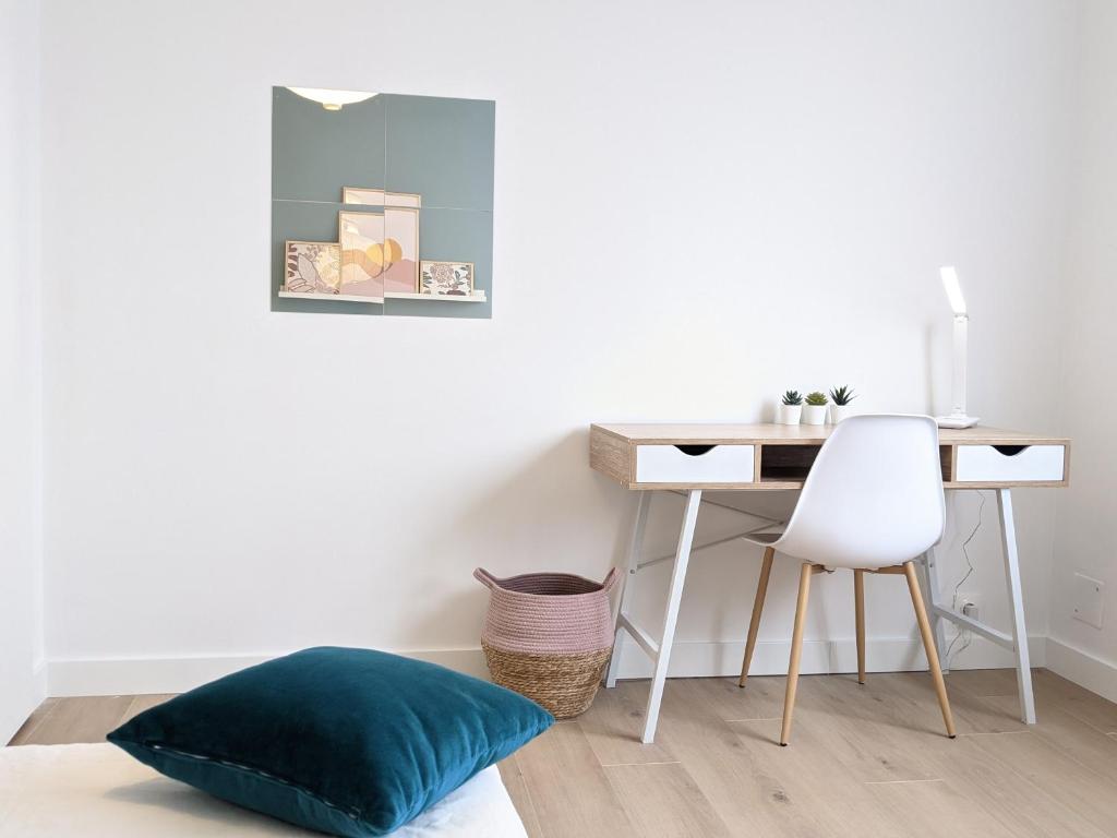 Cosy Iris- T4 - Avec Balcon & Parking gratuit - 3
