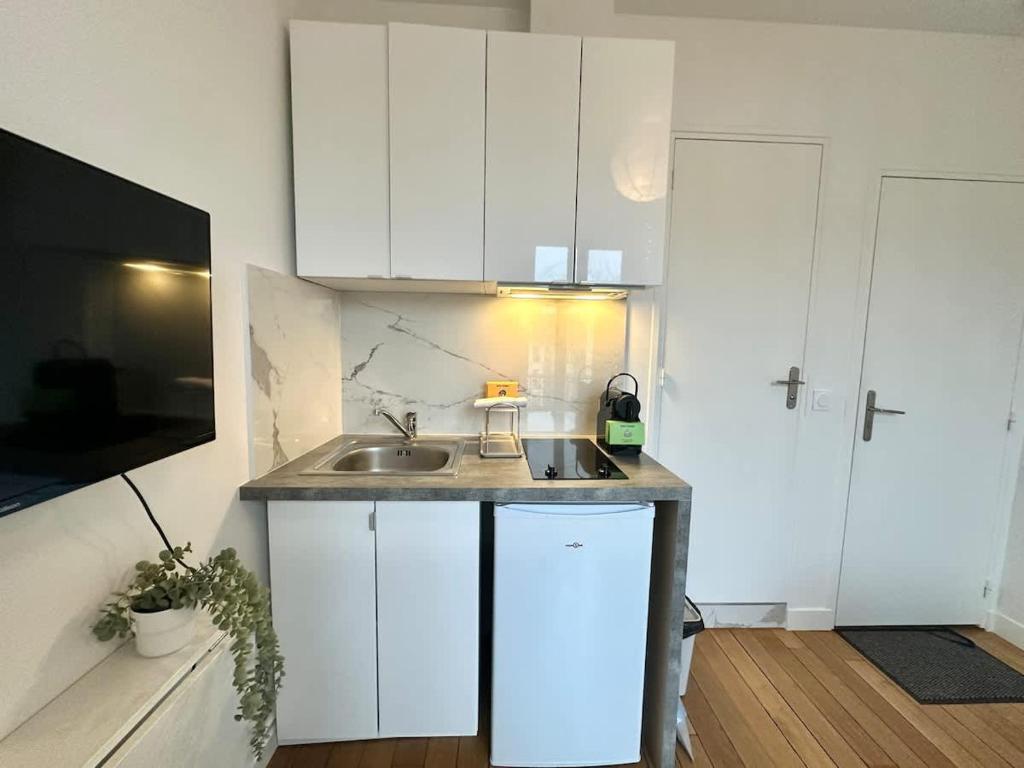 New 344 Suite Birds - Cosy Apartment Paris Center - 4