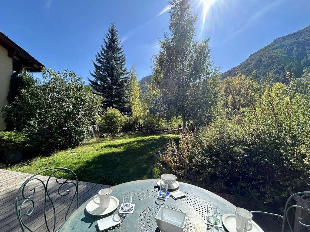 Chalet en Duplex 10 Pers. avec Terrasse/Jardin, Proche Pistes – La Salle les Alpes - 4