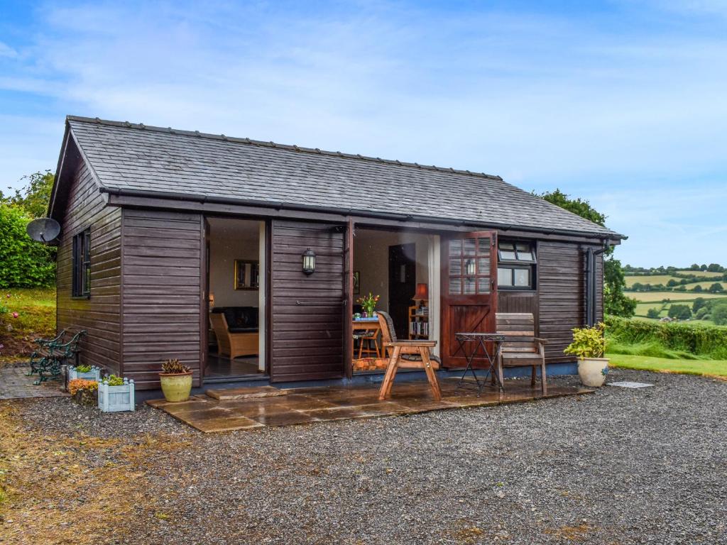 Bryn Cosyn, Shirenewton