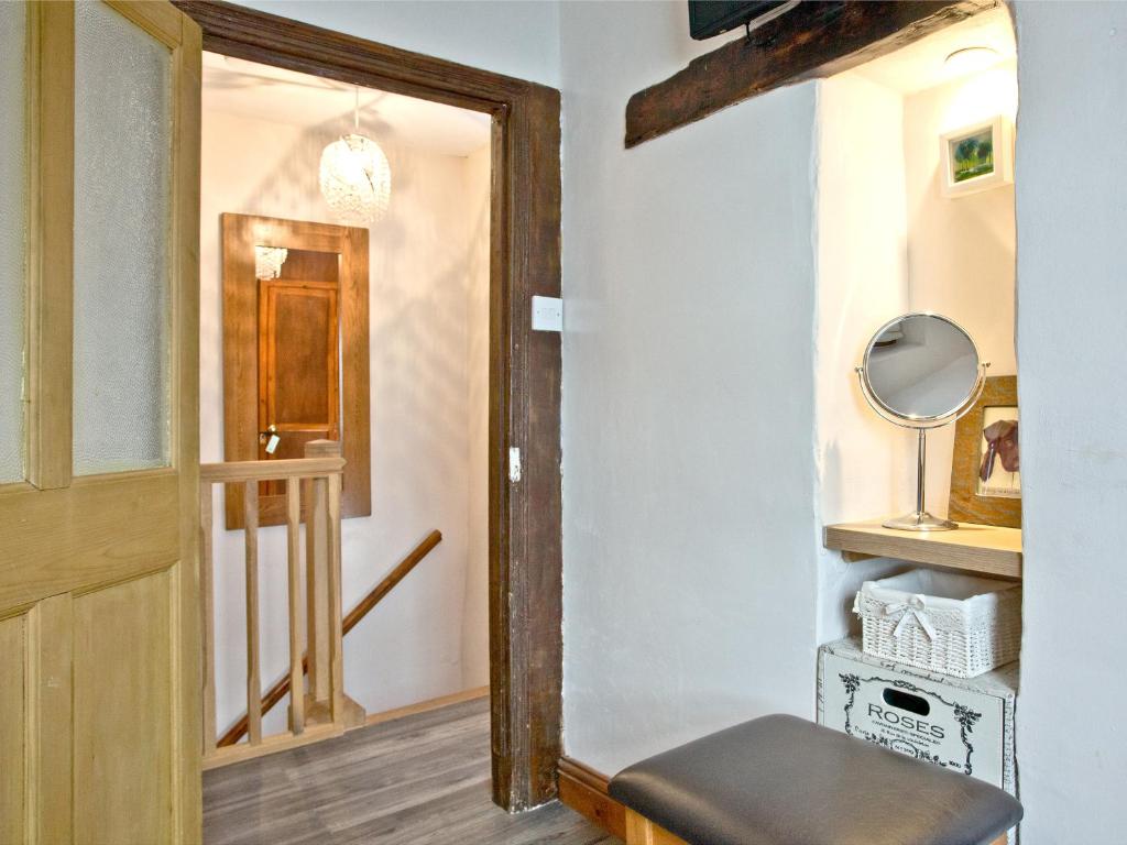 Cobble Cottage, Northam photo 4