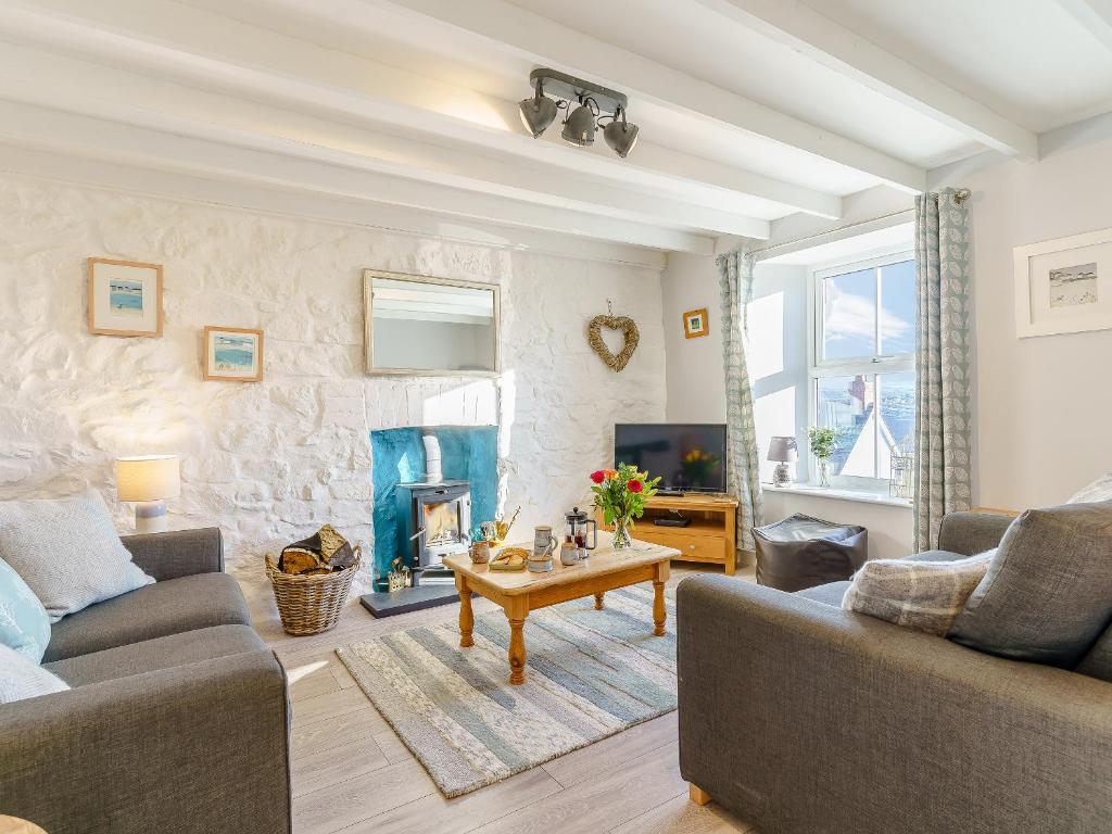 Bon Accorde, Goodwick